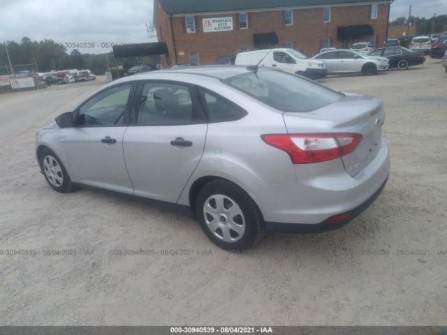 Photo 2 VIN: 1FAHP3E22CL318379 - FORD FOCUS 