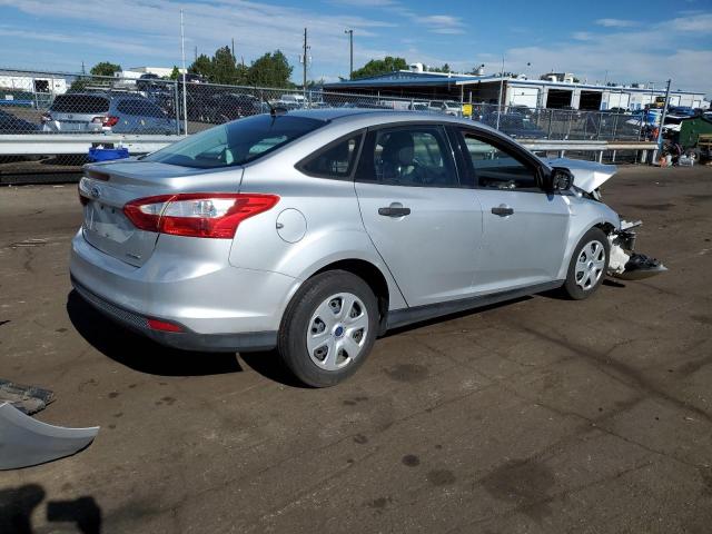 Photo 2 VIN: 1FAHP3E22CL428722 - FORD FOCUS S 