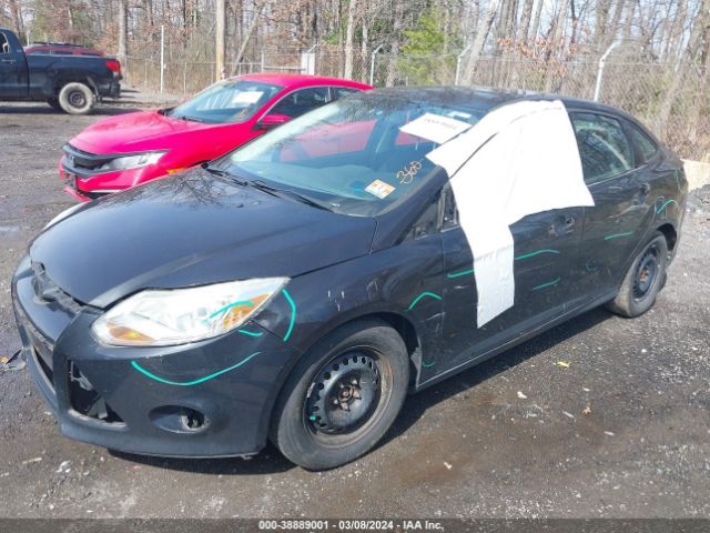 Photo 1 VIN: 1FAHP3E23CL463754 - FORD FOCUS 