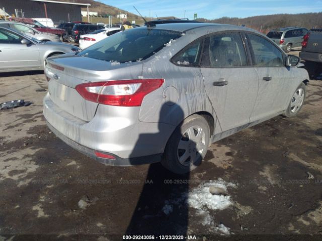 Photo 3 VIN: 1FAHP3E24CL285630 - FORD FOCUS 