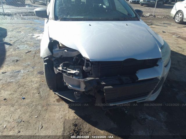 Photo 5 VIN: 1FAHP3E24CL285630 - FORD FOCUS 