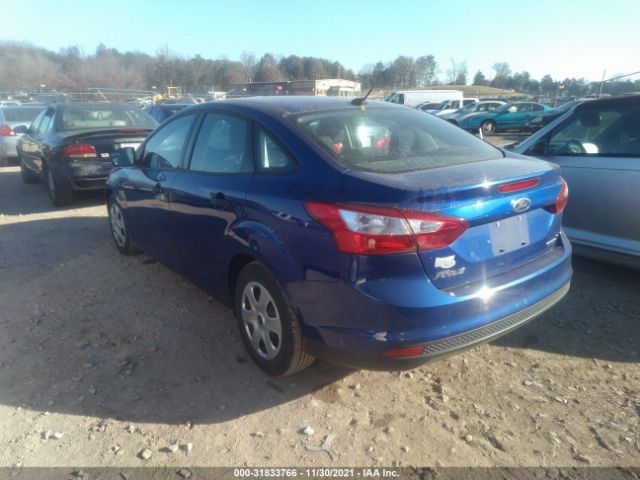 Photo 2 VIN: 1FAHP3E24CL447868 - FORD FOCUS 