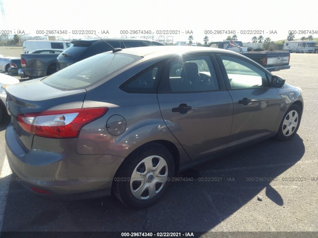 Photo 3 VIN: 1FAHP3E25CL167831 - FORD FOCUS 