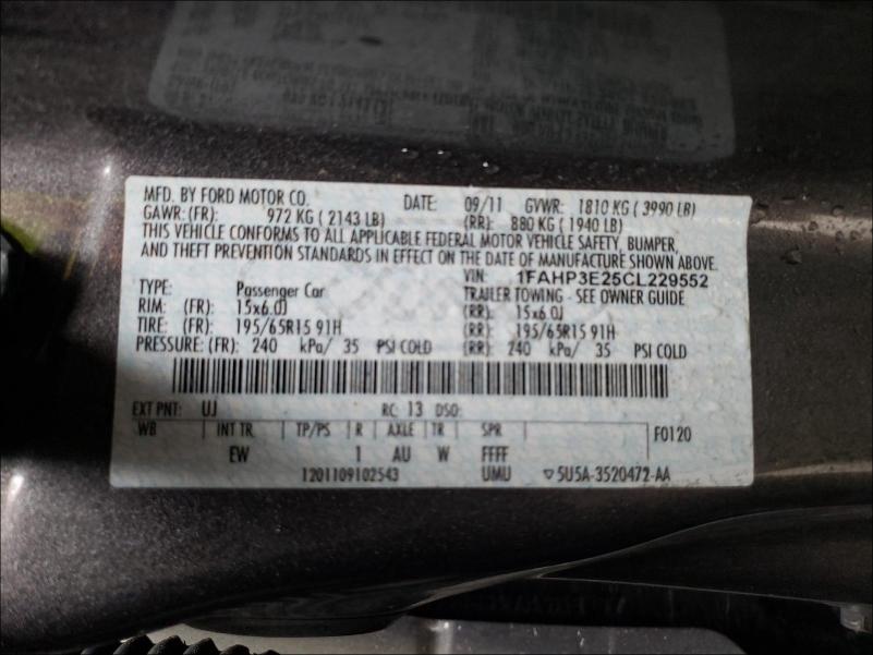 Photo 9 VIN: 1FAHP3E25CL229552 - FORD FOCUS 