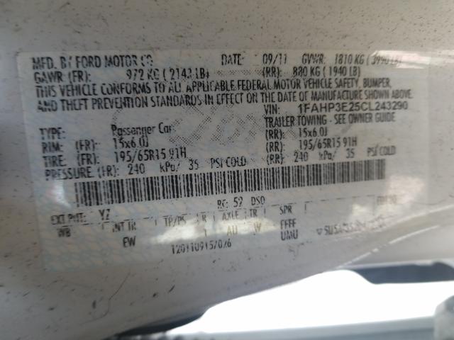 Photo 9 VIN: 1FAHP3E25CL243290 - FORD FOCUS S 