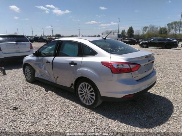 Photo 2 VIN: 1FAHP3E25CL328548 - FORD FOCUS 