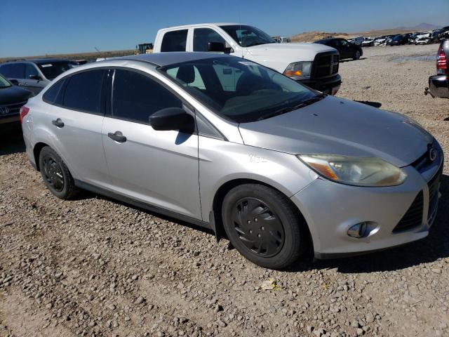 Photo 3 VIN: 1FAHP3E25CL468518 - FORD FOCUS 