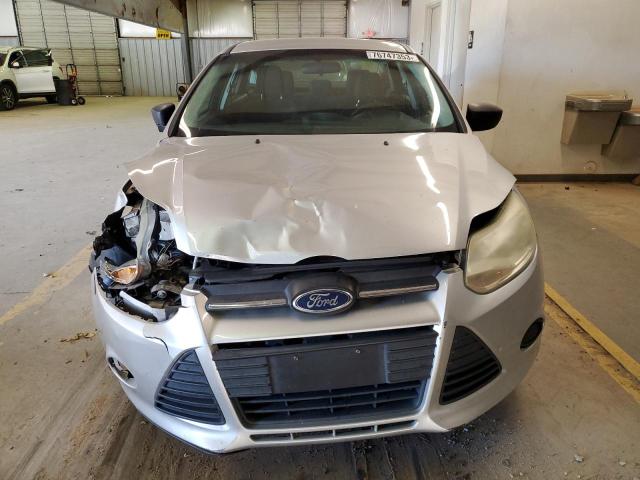 Photo 4 VIN: 1FAHP3E26CL101398 - FORD FOCUS 