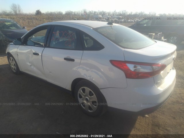 Photo 2 VIN: 1FAHP3E26CL249048 - FORD FOCUS 