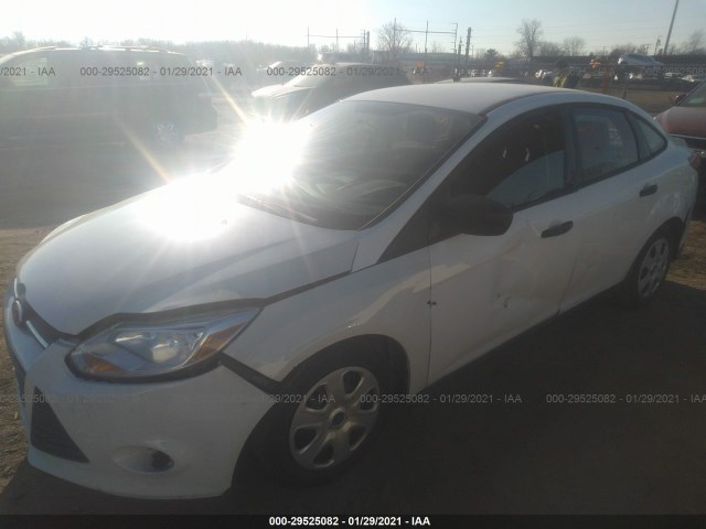 Photo 5 VIN: 1FAHP3E26CL249048 - FORD FOCUS 