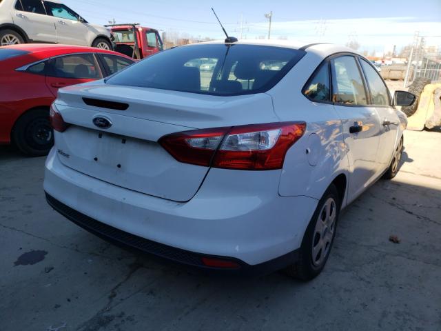 Photo 3 VIN: 1FAHP3E26CL249793 - FORD FOCUS S 