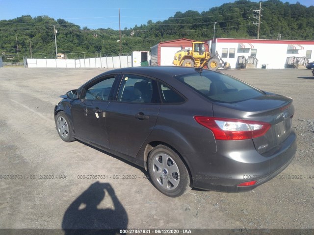 Photo 2 VIN: 1FAHP3E26CL261197 - FORD FOCUS 