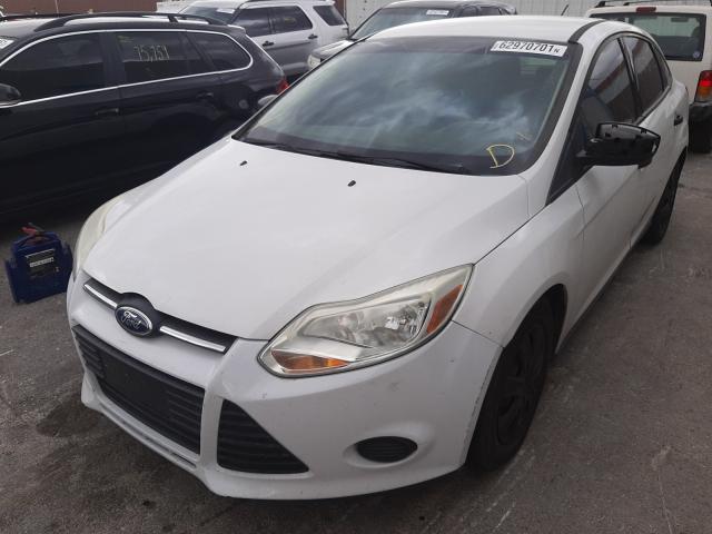 Photo 1 VIN: 1FAHP3E26CL314318 - FORD FOCUS S 