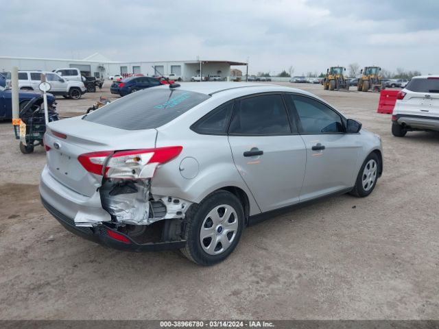 Photo 3 VIN: 1FAHP3E26CL320426 - FORD FOCUS 