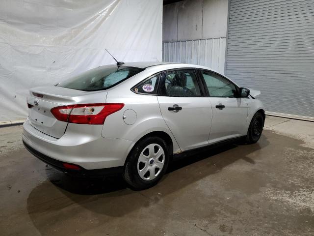 Photo 2 VIN: 1FAHP3E27CL303439 - FORD FOCUS 