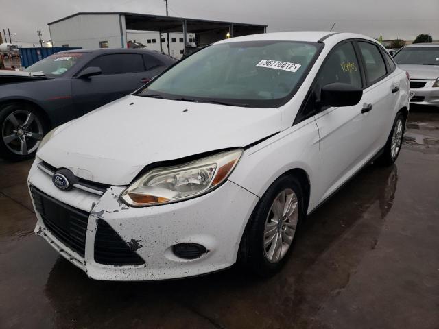 Photo 1 VIN: 1FAHP3E28CL213961 - FORD FOCUS S 