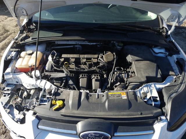 Photo 6 VIN: 1FAHP3E28CL433794 - FORD FOCUS S 