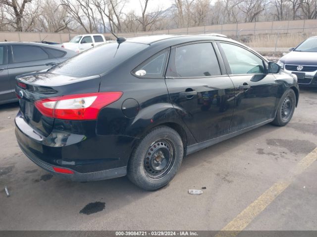 Photo 3 VIN: 1FAHP3E29CL155035 - FORD FOCUS 