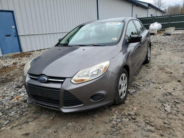 Photo 1 VIN: 1FAHP3E29CL166102 - FORD FOCUS 