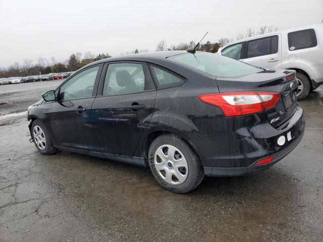 Photo 1 VIN: 1FAHP3E2XCL317884 - FORD FOCUS S 