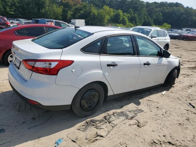 Photo 2 VIN: 1FAHP3E2XCL396134 - FORD FOCUS S 