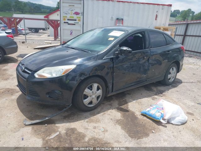 Photo 1 VIN: 1FAHP3E2XCL414969 - FORD FOCUS 