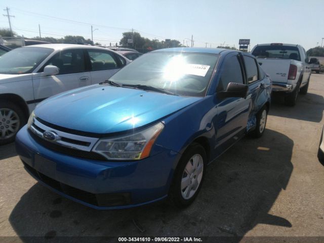 Photo 1 VIN: 1FAHP3EN0AW247981 - FORD FOCUS 