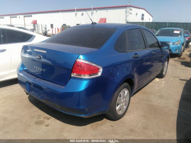 Photo 3 VIN: 1FAHP3EN0AW247981 - FORD FOCUS 