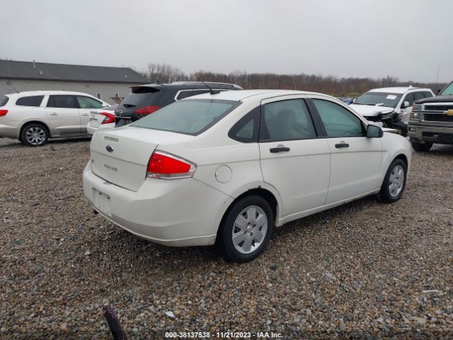 Photo 3 VIN: 1FAHP3EN1AW234091 - FORD FOCUS 