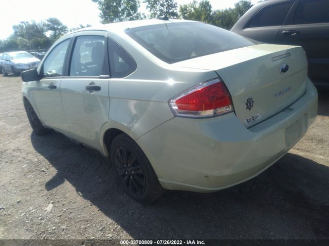 Photo 2 VIN: 1FAHP3EN2AW140916 - FORD FOCUS 