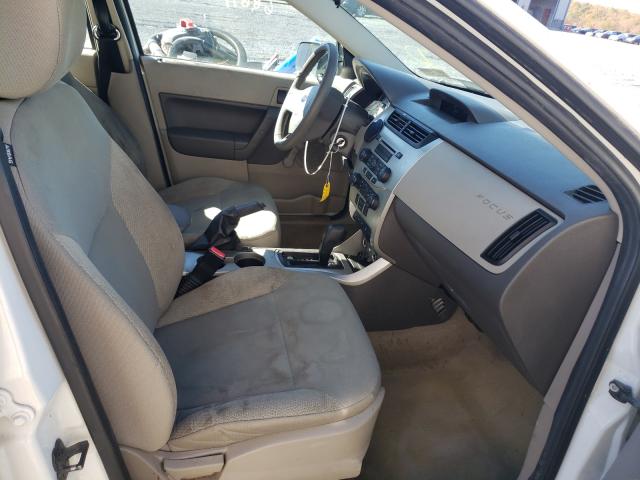 Photo 4 VIN: 1FAHP3EN3AW109108 - FORD FOCUS S 