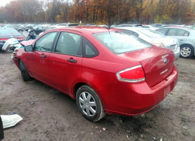 Photo 2 VIN: 1FAHP3EN4AW167731 - FORD FOCUS 