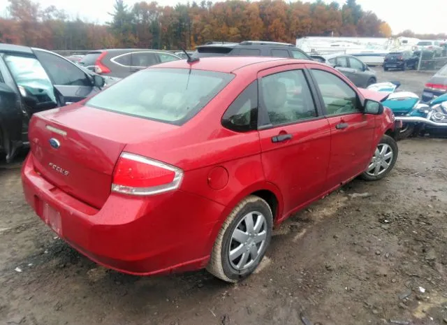 Photo 3 VIN: 1FAHP3EN4AW167731 - FORD FOCUS 