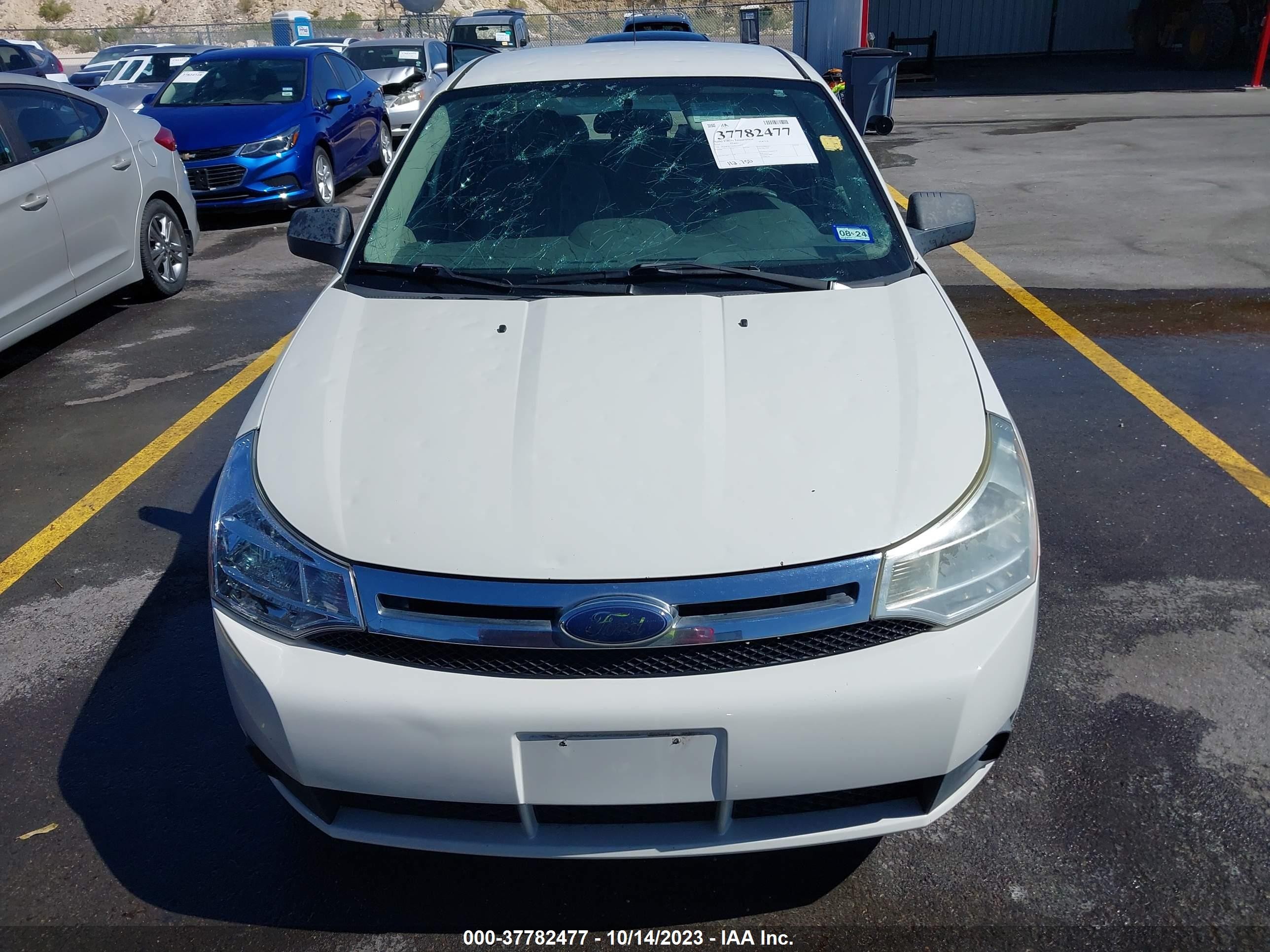 Photo 5 VIN: 1FAHP3EN5AW116514 - FORD FOCUS 