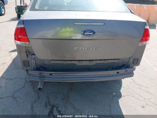 Photo 5 VIN: 1FAHP3EN5AW269801 - FORD FOCUS 