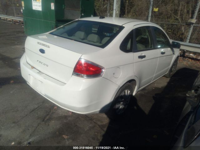 Photo 3 VIN: 1FAHP3EN7AW108091 - FORD FOCUS 