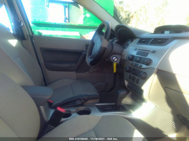 Photo 4 VIN: 1FAHP3EN7AW108091 - FORD FOCUS 