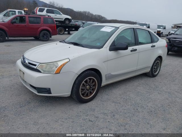 Photo 1 VIN: 1FAHP3EN7BW162668 - FORD FOCUS 