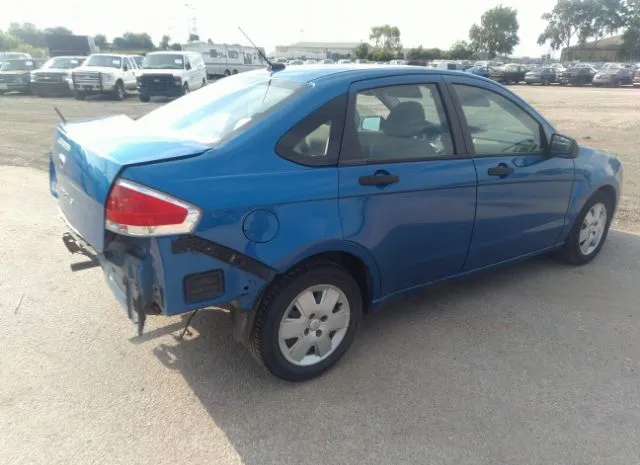 Photo 3 VIN: 1FAHP3EN8BW105475 - FORD FOCUS 