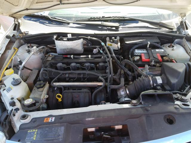 Photo 6 VIN: 1FAHP3ENXAW139352 - FORD FOCUS S 