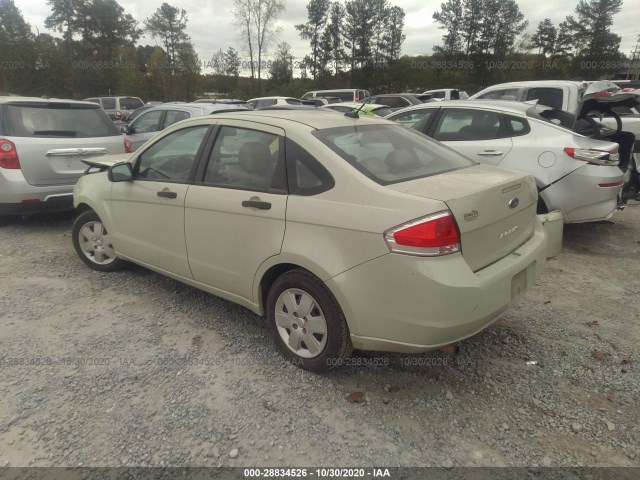 Photo 2 VIN: 1FAHP3ENXBW140941 - FORD FOCUS 