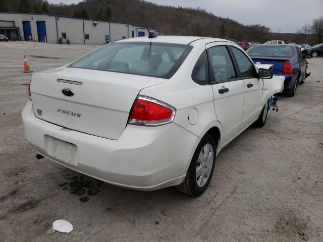 Photo 3 VIN: 1FAHP3ENXBW162017 - FORD FOCUS S 