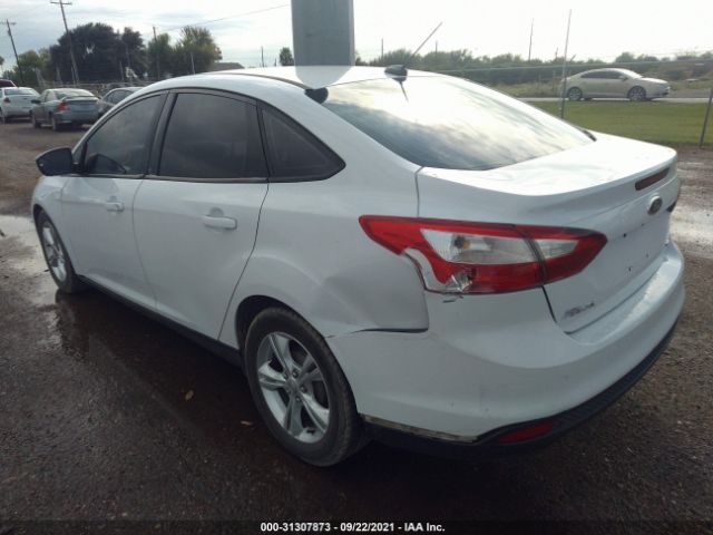 Photo 2 VIN: 1FAHP3F20CL129356 - FORD FOCUS 