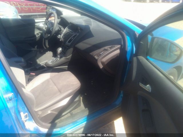 Photo 4 VIN: 1FAHP3F20CL130586 - FORD FOCUS 