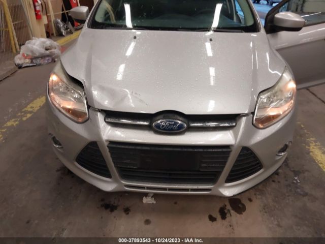 Photo 5 VIN: 1FAHP3F20CL131673 - FORD FOCUS 