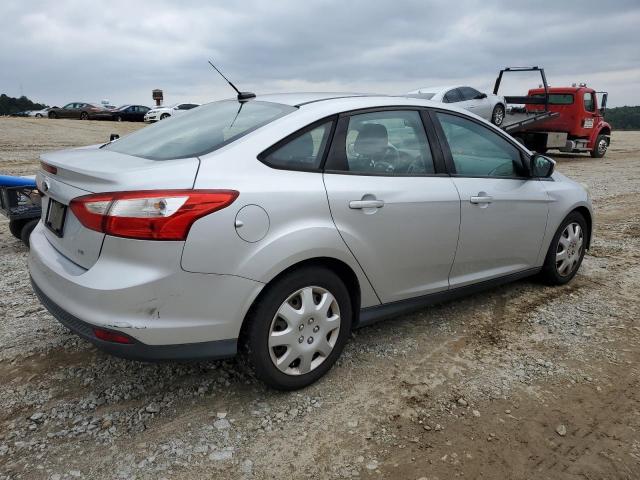 Photo 2 VIN: 1FAHP3F20CL179786 - FORD FOCUS SE 