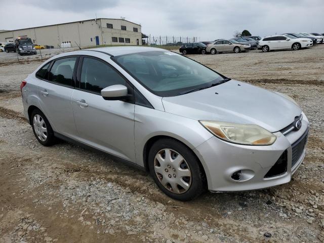 Photo 3 VIN: 1FAHP3F20CL179786 - FORD FOCUS SE 