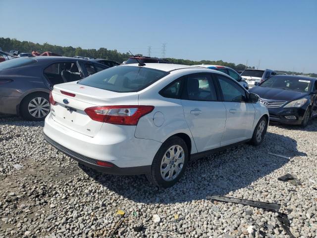 Photo 2 VIN: 1FAHP3F20CL216786 - FORD FOCUS SE 