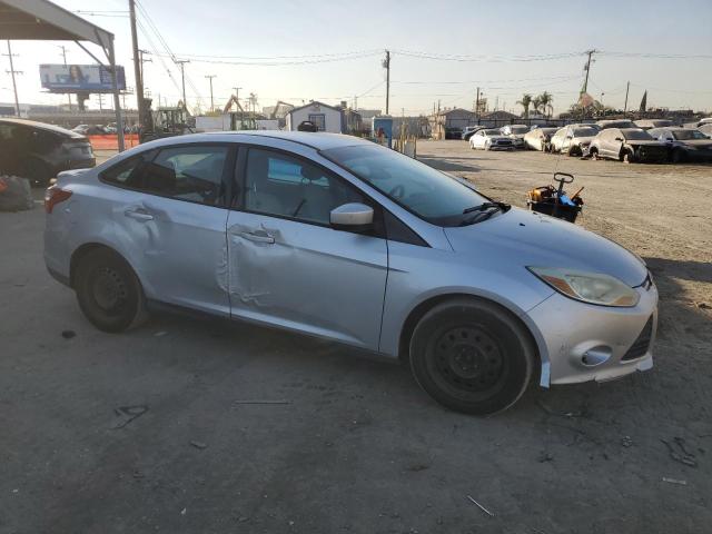 Photo 3 VIN: 1FAHP3F20CL236195 - FORD FOCUS SE 