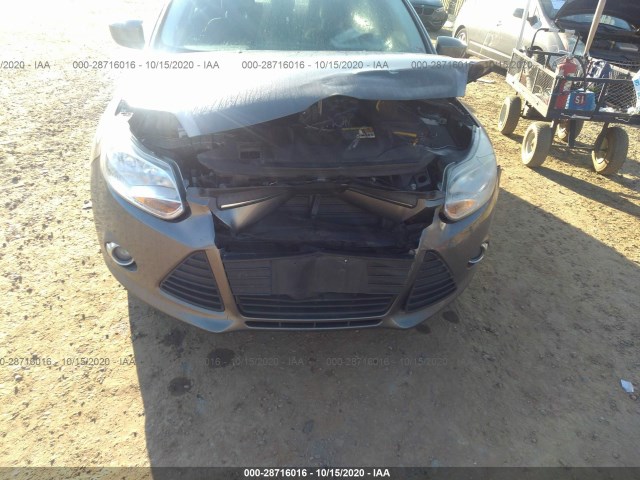 Photo 5 VIN: 1FAHP3F20CL247939 - FORD FOCUS 